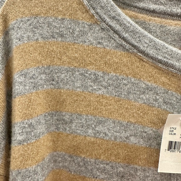 Sutton Studio NWT 1X 100% Cashmere Sweater Women’s - Picture 2 of 5